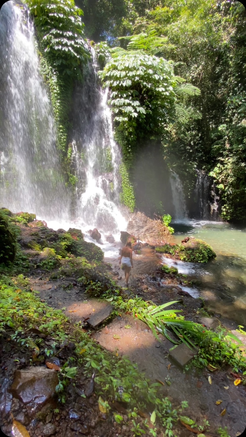 Just 5 minutes from Garuda Hotel Wanagiri, discover one of Bali’s hidden gems — Banyuwana Amertha Waterfall!
A magical place with 4 stunning waterfalls tucked away in lush jungle, perfect for peaceful moments and nature lovers.
🌿The best part? No crowds. Just you, the water, and the beauty of Bali.🌿
#GarudaHotelWanagiri #BanyuwanaWaterfall #HiddenGemsBali #ExploreNorthBali #NoCrowds #NatureLoversParadise #BaliWaterfalls #WanagiriAdventures