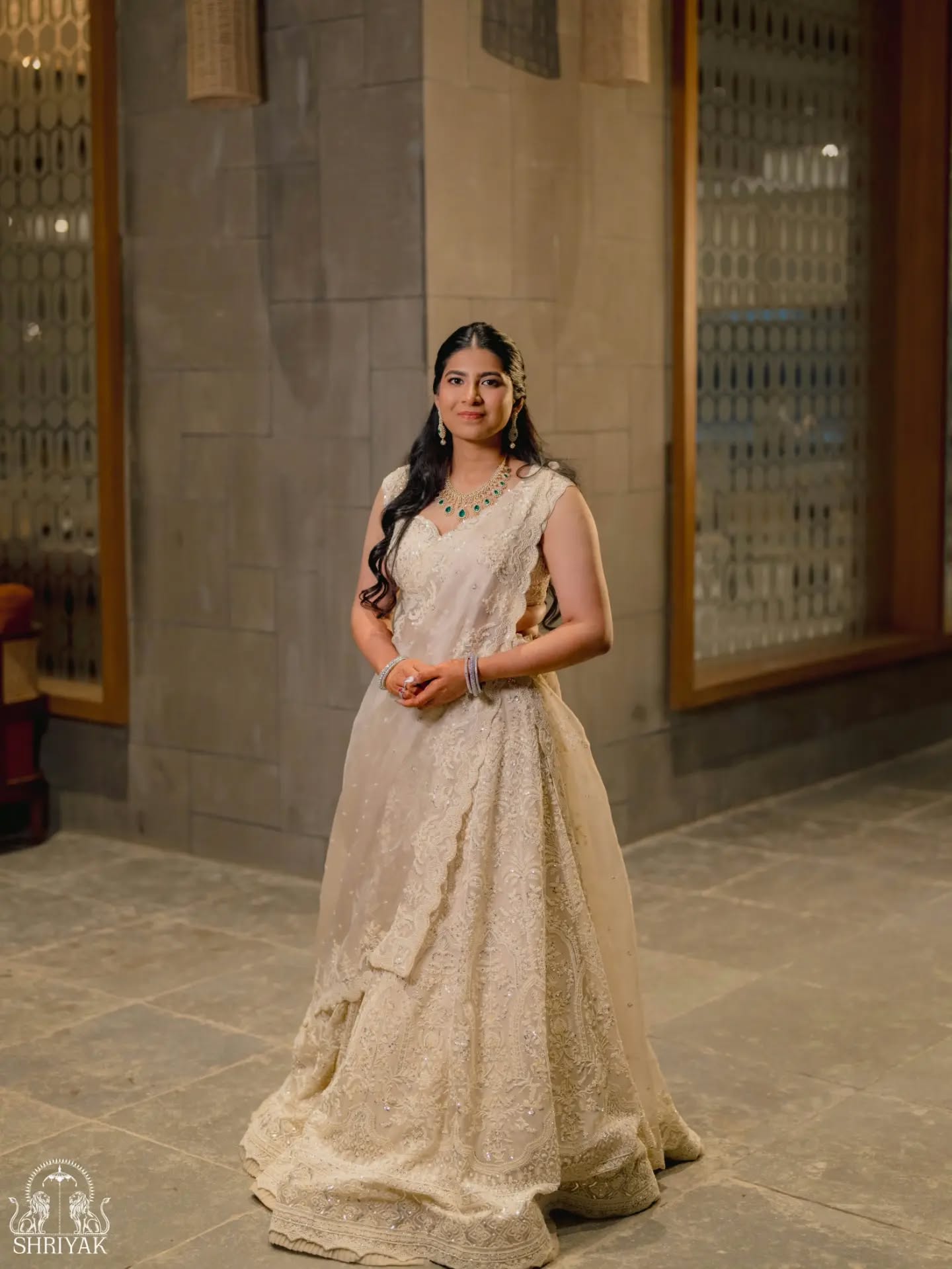 Amulya, glowing a little brighter than the Sangeet lights✨
A beautiful bride, a gorgeous evening, and a portrait we had to keep🤍
MUA: @makeupbyharika
Venue: @arthresorts